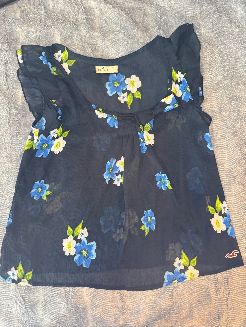 Hollister Navy Floral Ruffle Sleeve Blouse